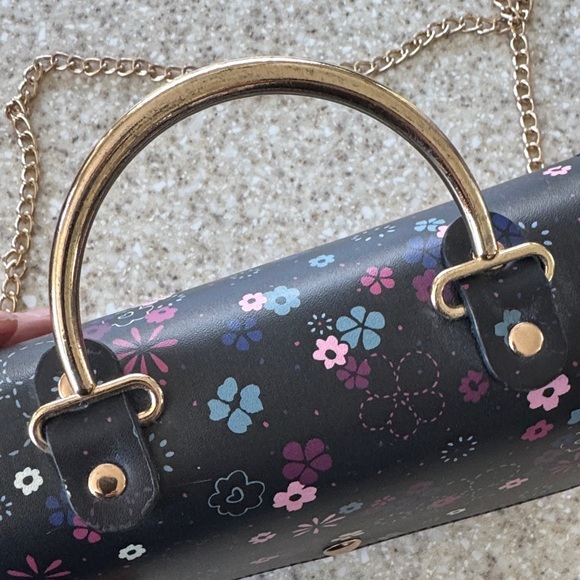 Floral Black Handbag with Gold Chain Vegan - Picture 5 of 7